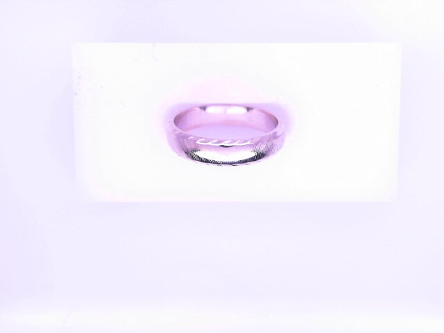 14 KARAT DIAMOND CUT RING SIZE 5.5 WEIGHT: 3.0G  S