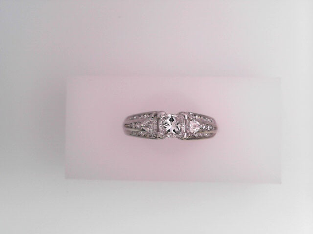 RING 18K WHITE #6.5 ENGAGEMENT DIAMOND  PRINCESS 0