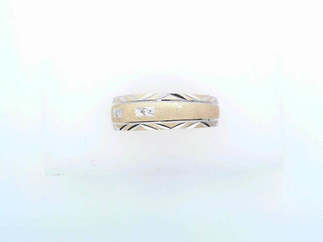 14 KARAT RING SIZE 11 WEIGHT: 2.9G
5.6MM CZ GUCCI