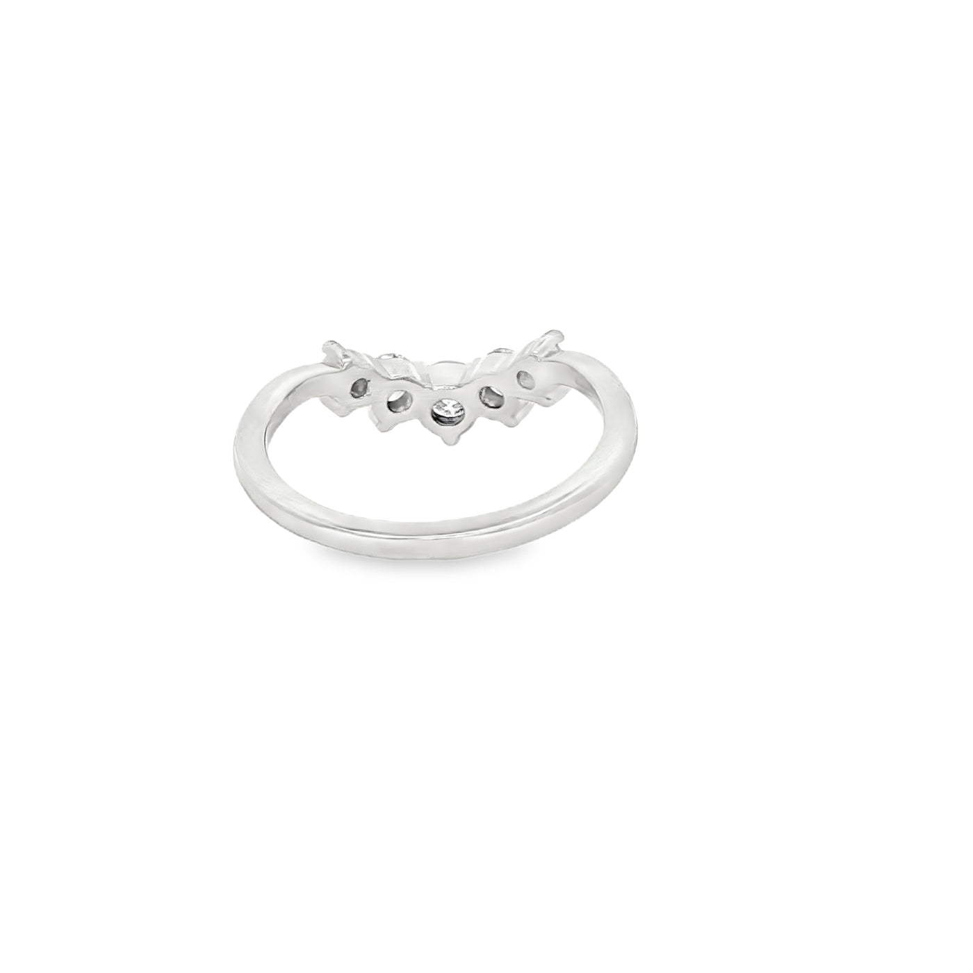 14 KARAT RING SIZE 8 WEIGHT: 3.0G : NATURAL DIAMON