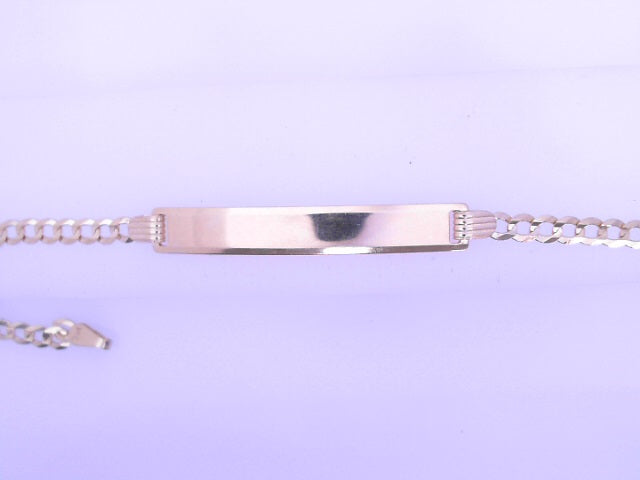 ID BRACELET 14 Karat Weight: 3.6G Length 7 Cuban I