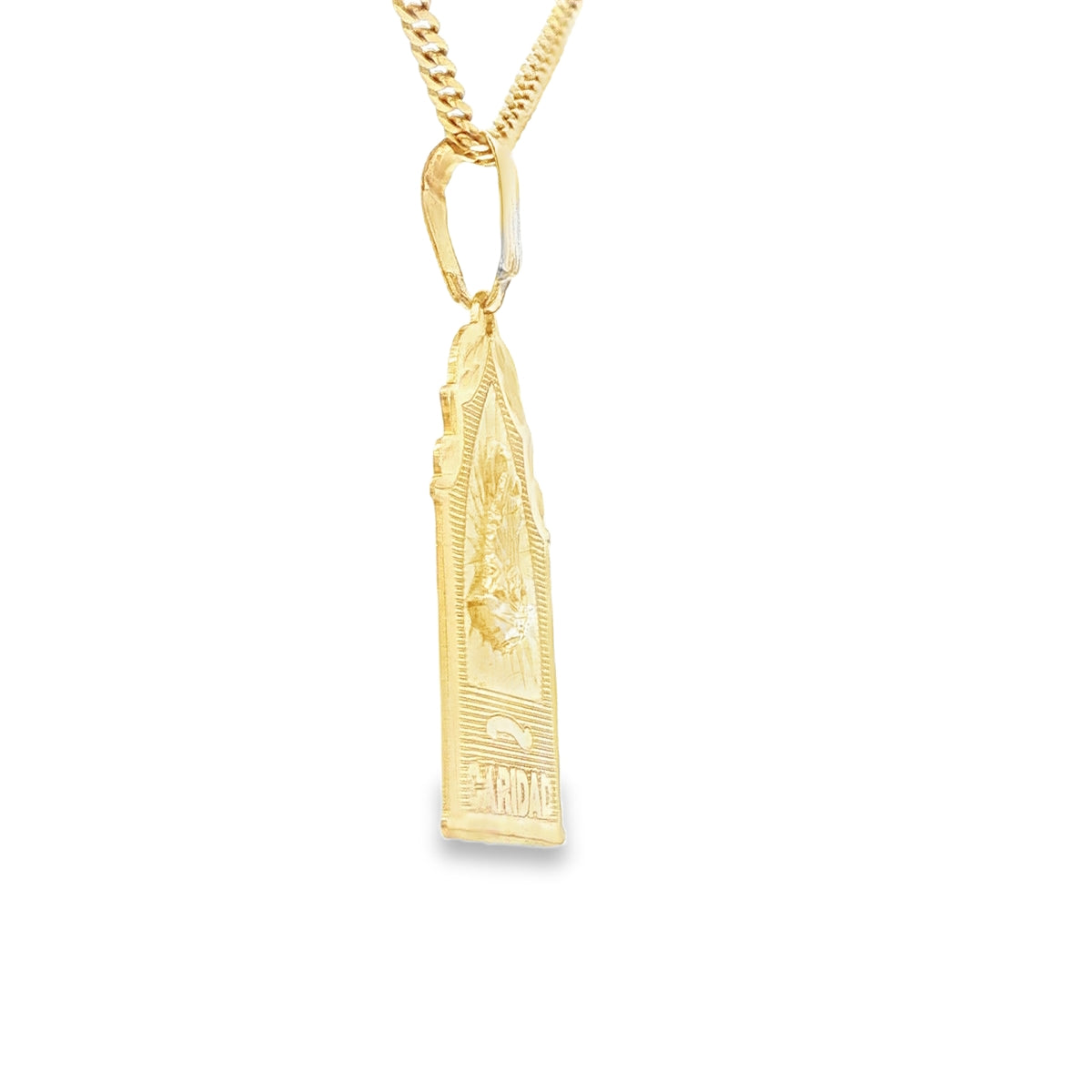 14 KARAT CHARM WEIGHT: 3.9G : CAPILLA CARIDAD DE C