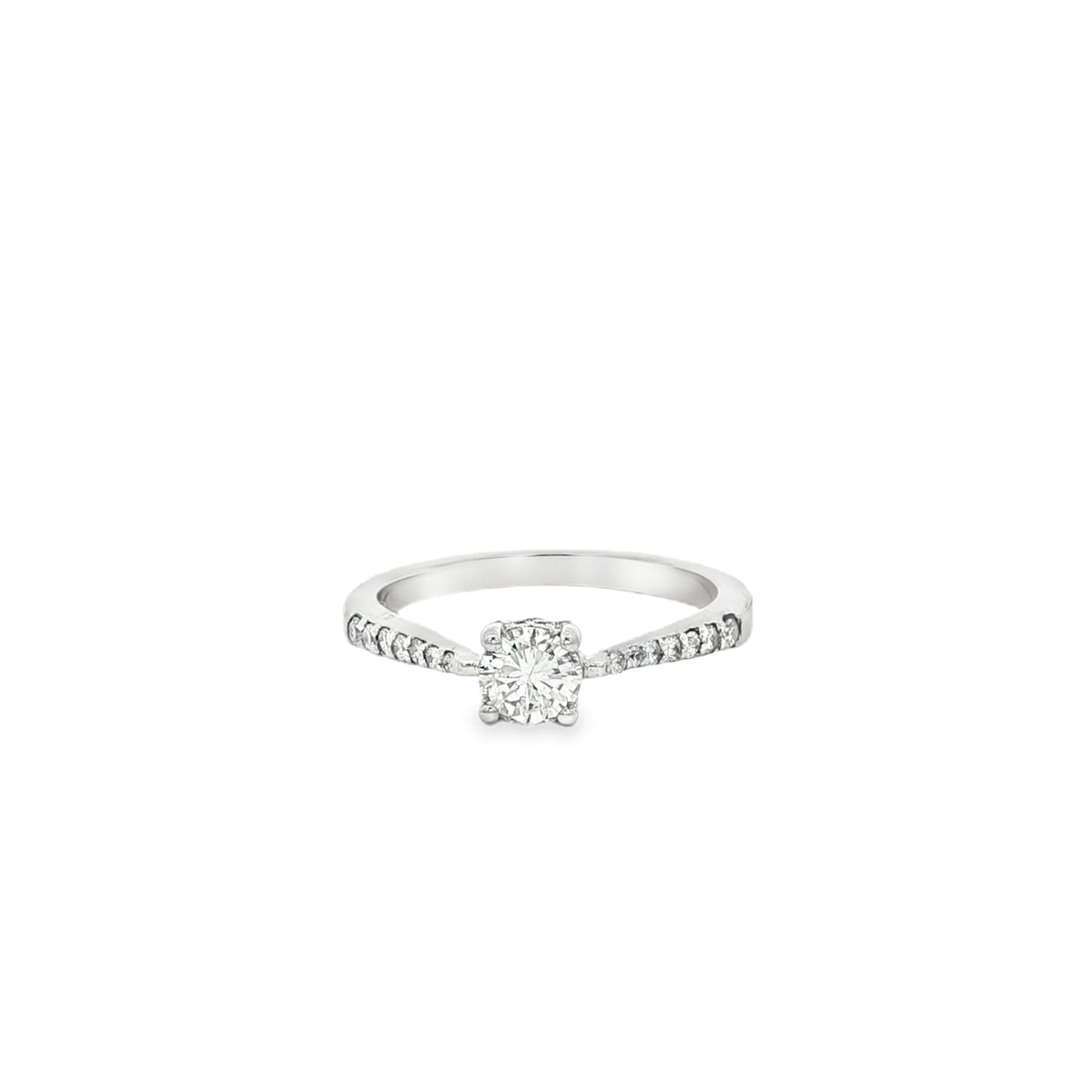 18 KARAT RING SIZE 6.5 NATURAL DIAMOND