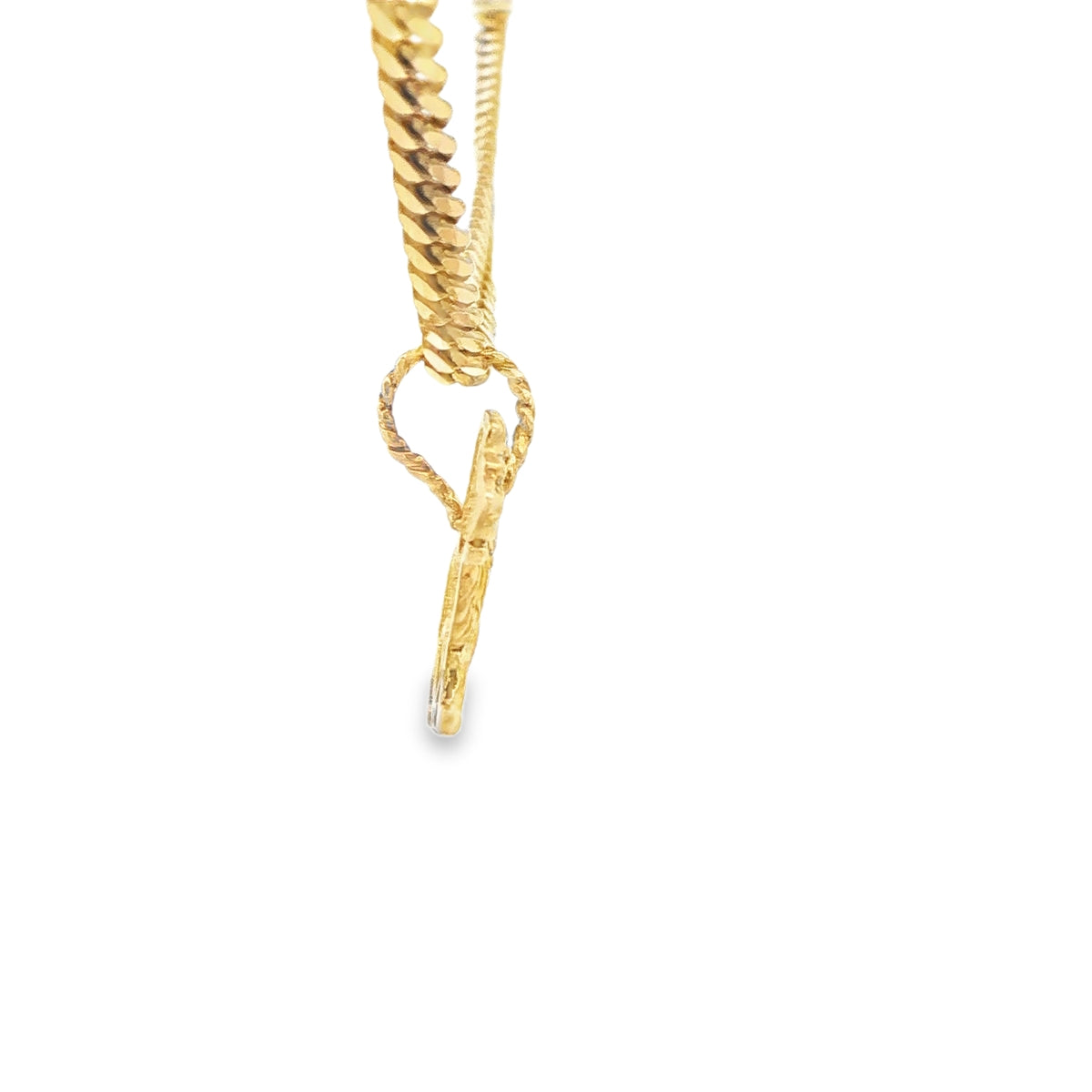 14 KARAT CHARM WEIGHT: 2.4G : LION