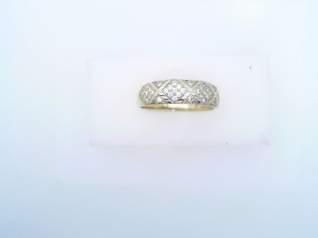 14 KARAT RING SIZE 10 WEIGHT: 3.1G
SIZE/ OTHER: C