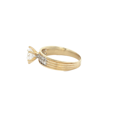 14 KARAT RING SIZE 7.5 WEIGHT: 3.5G : 4.8MM CZ SOL