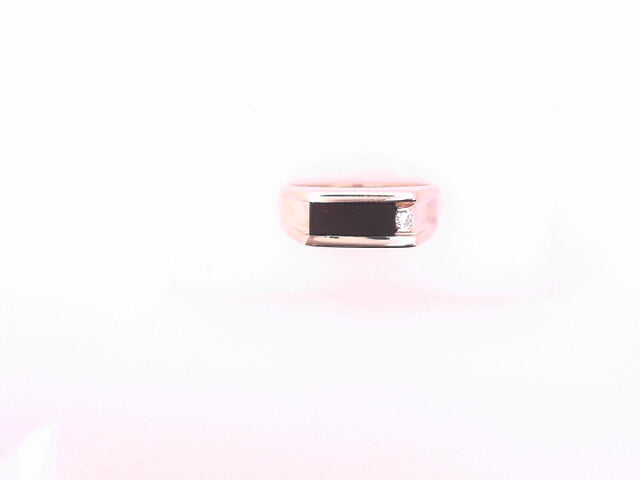 YELLOW 14 KARAT RING SIZE 8 WEIGHT: 4.6G
SIZE/ OT