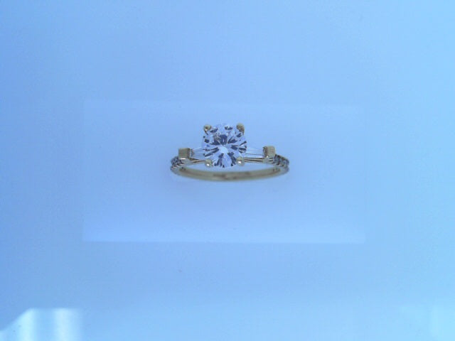 14 KARAT RING SIZE 7 WEIGHT: 2.6G
CZ SOLITAIRE RO