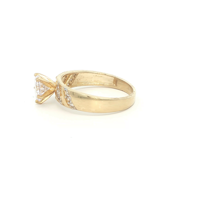 14 KARAT RING SIZE 7.5 WEIGHT: 3.1G : 4.5MM CZ SOL
