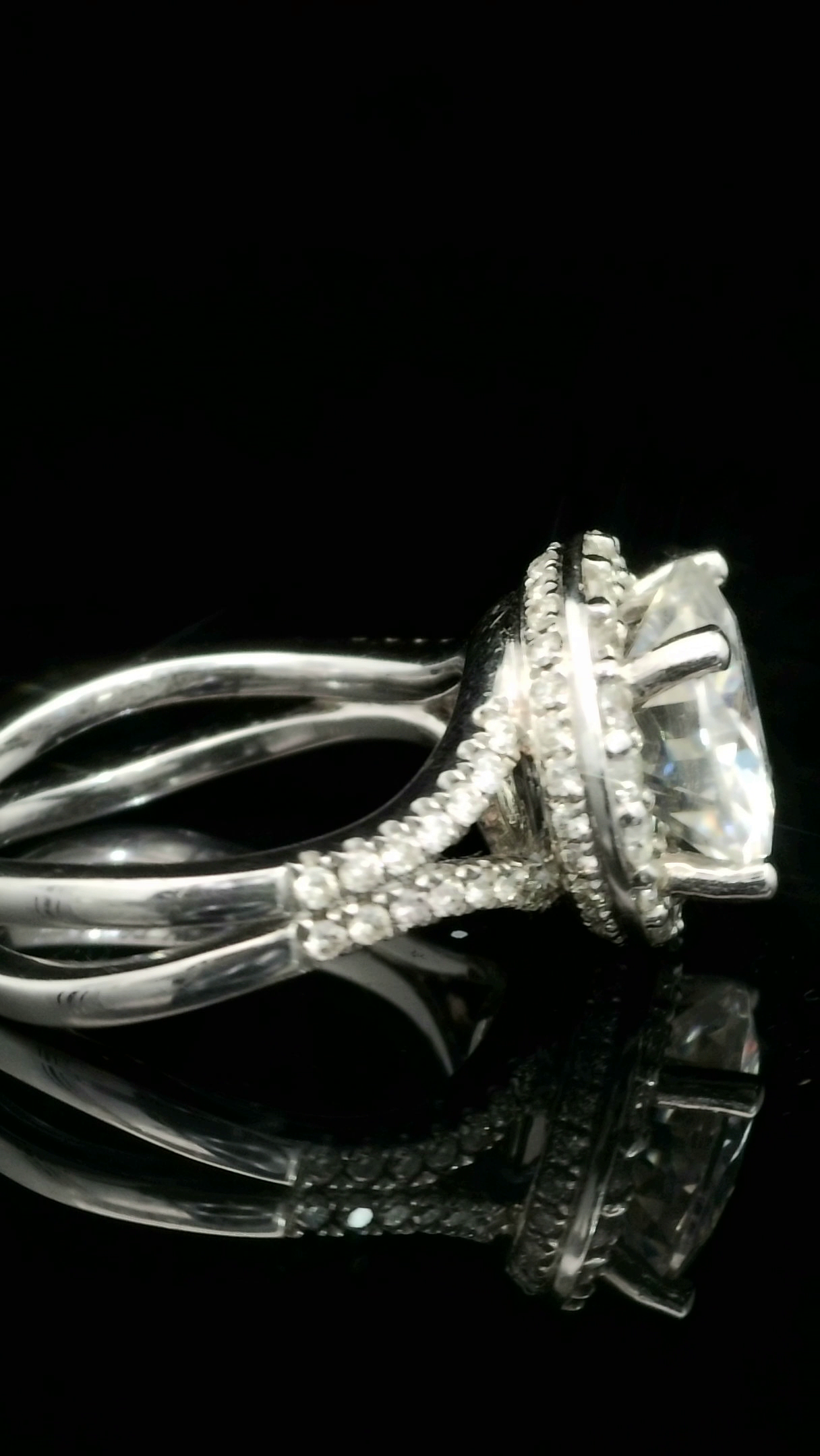 RING 14K 1ct Diamond Mount 3.00ct MOISSANITE cente