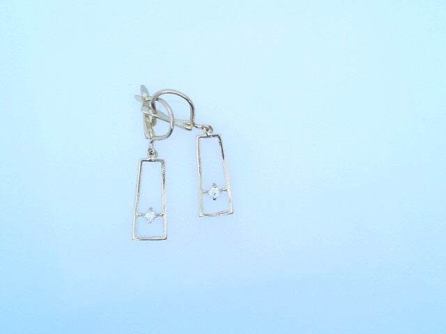 14 KARAT DROP EARRINGS WEIGHT: 1.6G : CZ RECTANGLE