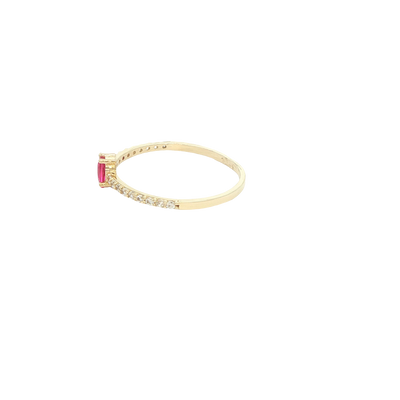 14 KARAT RING SIZE 8.25 WEIGHT: 1.1G : CZ RED PEAR