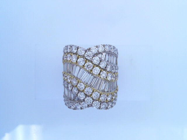 RING 14K TWO TONE #7.5 WHITE & YELLOW GOLD COCKTAI