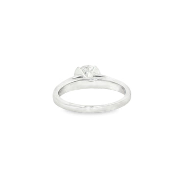 14 KARAT RING SIZE 8 WEIGHT: 4.6G : NATURAL DIAMON