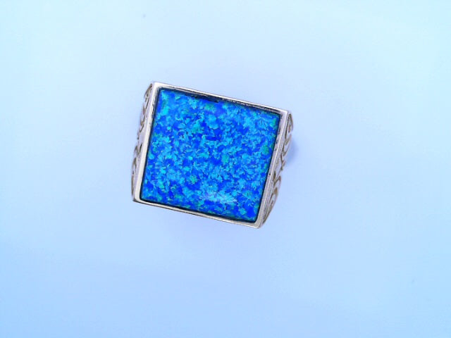 RING 14KR 15.1G BLUE OPAL SQUARE OPAL SCROLL SHANK