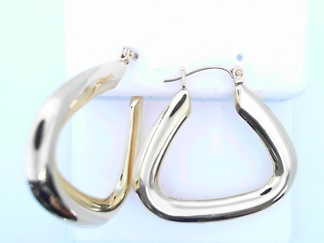 14 KARAT MEDIUM HOOP EARRINGS WEIGHT: 3.5G : 31MM