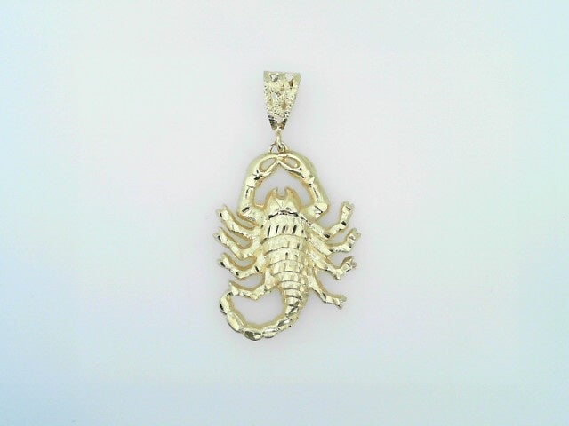 Yellow 14 Karat Earrings Weight: 3.1