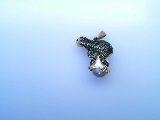 14K PENDENT 6.6G FROG CZ FROG FANCY ENAMEL