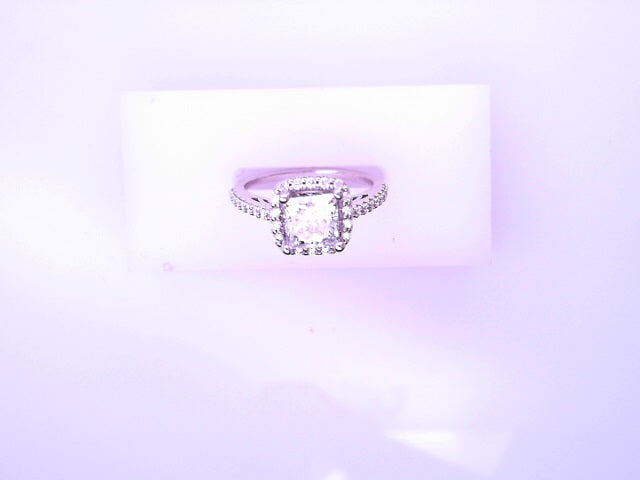 14 KARAT RING SIZE 7 WEIGHT: 4.6G : GIA  NATURAL D