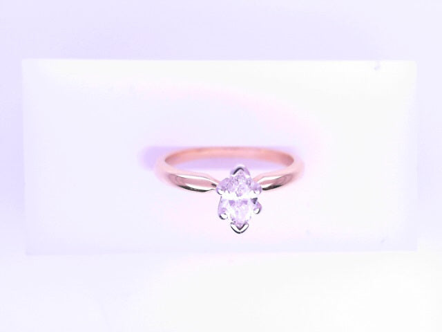14 KARAT RING SIZE 5.5 WEIGHT: 2.4G : NATURAL DIAM