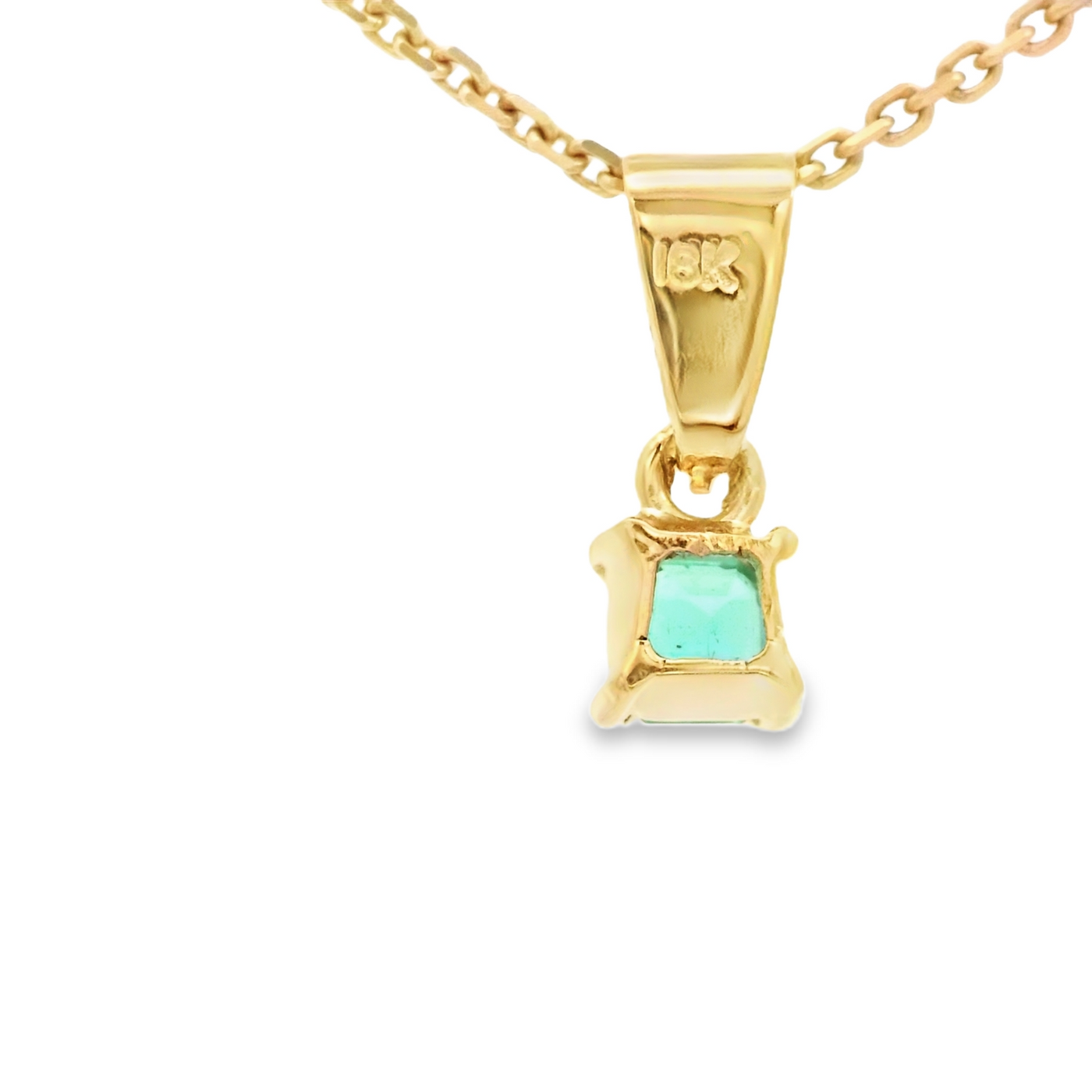 18 Karat Pendant Natural Emerald