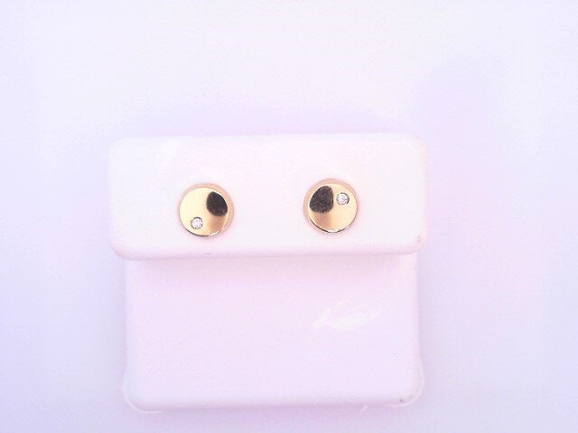 18 KARAT STUD EARRINGS WEIGHT: 0.5G : NATRUAL DIAM