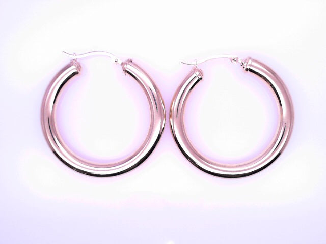 14 KARAT HUGGIE EARRINGS WEIGHT: 0.9G SIZE/ OTHER:
