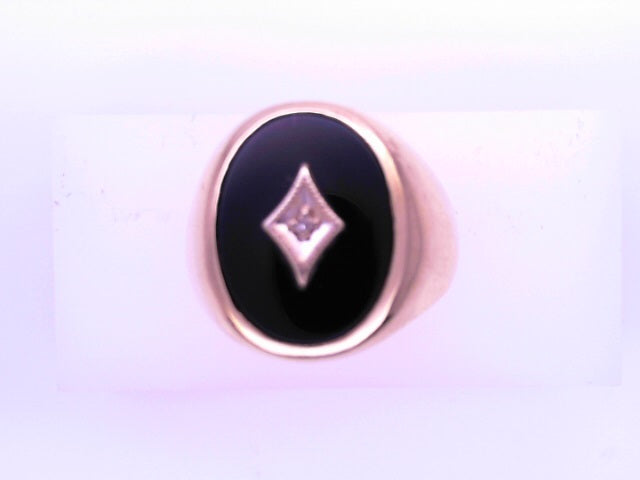 10 Karat Ring Size 9.75 Weight: 8.8G : OVAL ONYX R