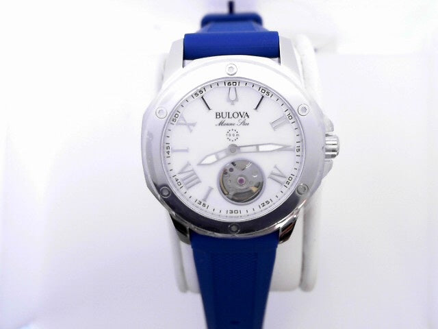WHITE WATCH SIZE/ OTHER: BLUE MARLIN STAR SERIES