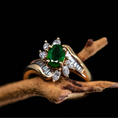 14K Yellow Gold Floral emerald ring