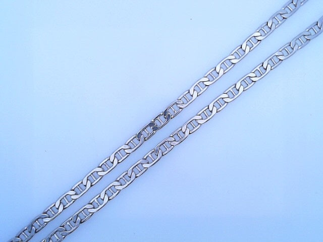 14 KARAT MARINE CHAIN LENGTH: 18 WEIGHT: 6.7G : 3.