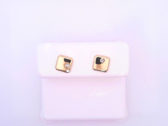 18 KARAT STUD EARRINGS WEIGHT: 0.5G : NATRUAL DIAM