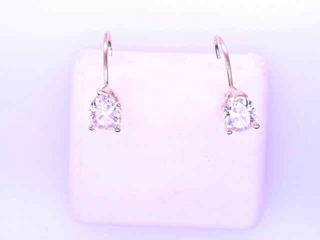 14 KARAT STUD EARRINGS WEIGHT: 0.2G
OWL