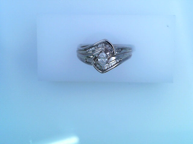 RING 14K WHITE #7 ENGAGEMENT DIAMOND 0.20ct MARQUI