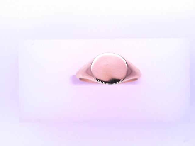 14 KARAT RING SIZE 6.75 WEIGHT: 2.8G : SIGNET ROUN
