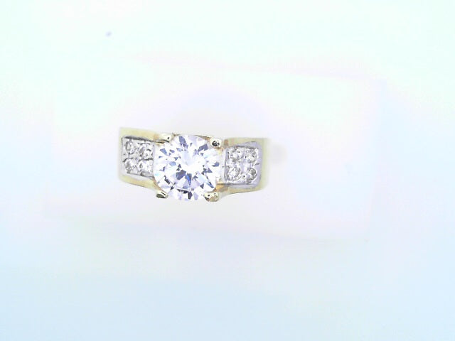 14 KARAT RING SIZE 7.25 WEIGHT: 5.5G
CZ ROUND CEN