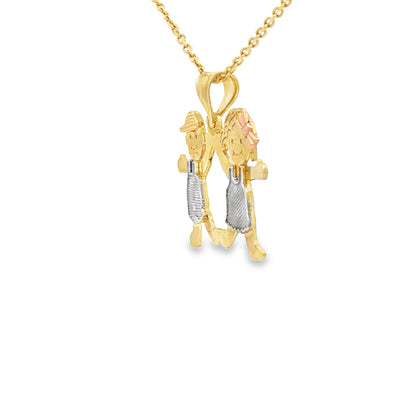 PENDANT 14KP 2.5G BOY GIRL 3TONE HOLDING HANDS